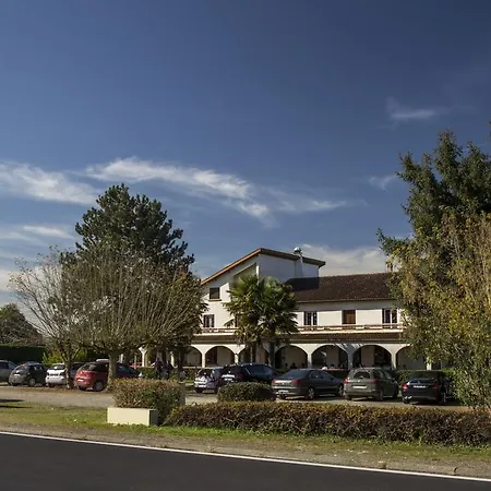 Logis Le Pont D'arcole Riscle