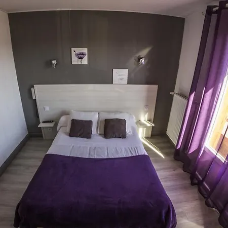 Logis Le Pont D'arcole Отель 2*