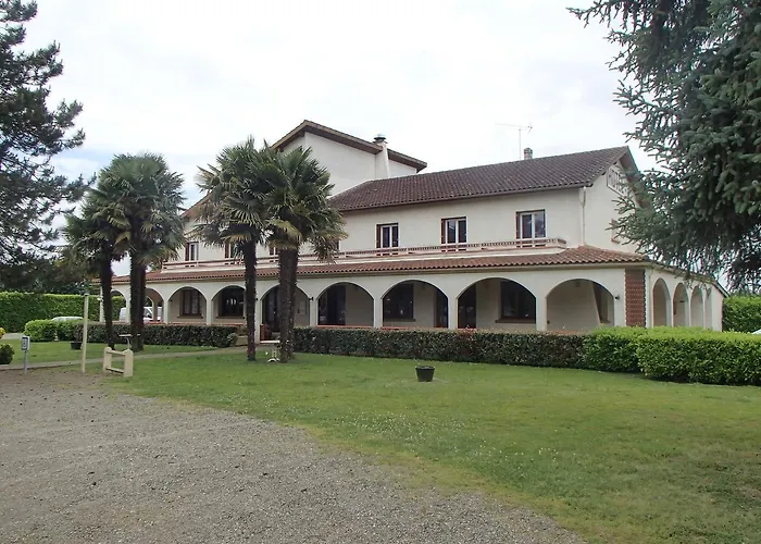 Logis Le Pont D'arcole 2*