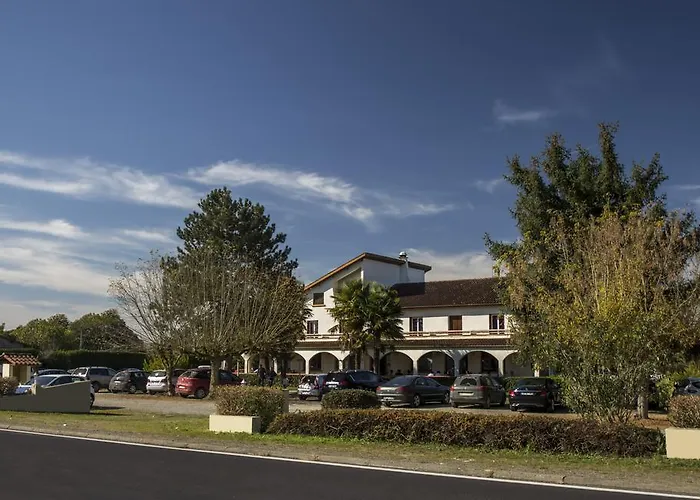 Logis Le Pont D'arcole Riscle